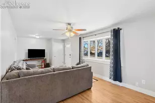 226 Bassett Dr, Colorado Springs, CO 80910 - Photo 11