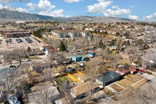 226 Bassett Dr, Colorado Springs, CO 80910 - Photo 5