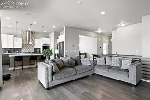 10088 Bison Vly Trl, Colorado Springs, CO 80908 - Photo 9