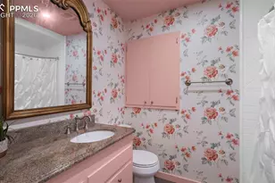 914 Hoorne Ave, Colorado Springs, CO 80907 - Photo 17