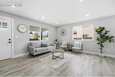 4430 Berryknoll Drive, Colorado Springs, CO 80916 - Photo 7