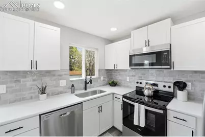 4430 Berryknoll Drive, Colorado Springs, CO 80916 - Photo 13