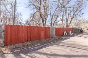 524 W Pikes Peak Ave, Colorado Springs, CO 80905 - Photo 31