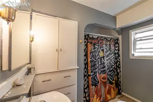 524 W Pikes Peak Ave, Colorado Springs, CO 80905 - Photo 17