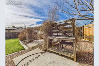 4 Bridgeport Circle, Pueblo, CO 81003 - Photo 37
