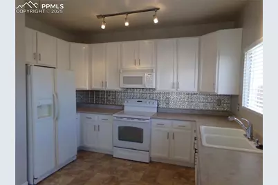 895 Rancher Drive, Fountain, CO 80817 - Photo 11