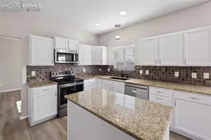 10436 Mile Post Loop, Fountain, CO 80817 - Photo 9