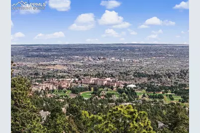 3875 Overlook Road, Colorado Springs, CO 80906 - Photo 7