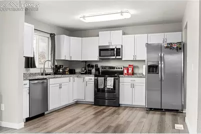 823 Squire Street, Colorado Springs, CO 80911 - Photo 15