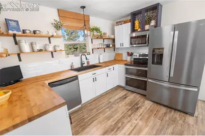 135 Lost Lake Place, Divide, CO 80814 - Photo 9