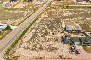 1220 N Saddle Ridge Ln, Pueblo, CO 81007 - Photo 1