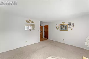 3908 Shelley Ave, Colorado Springs, CO 80910 - Photo 5