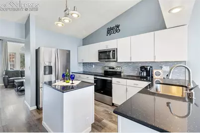 4252 Marlow Circle, Colorado Springs, CO 80916 - Photo 5