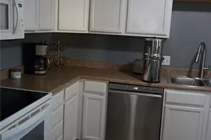 420 Rosewood Dr, Fountain, CO 80817 - Photo 5