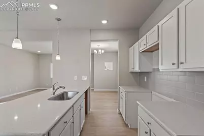 2187 Zipline View, Colorado Springs, CO 80910 - Photo 5