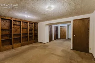 4268 Hunting Meadows Cir, Colorado Springs, CO 80916 - Photo 11