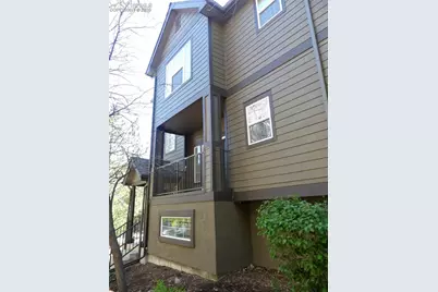 1054 Kara Ridge Point, Colorado Springs, CO 80907 - Photo 3