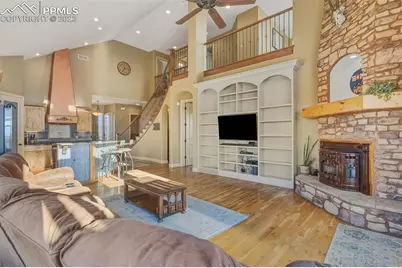 454 E Fredonia Drive, Pueblo, CO 81007 - Photo 13