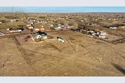 454 E Fredonia Drive, Pueblo, CO 81007 - Photo 47