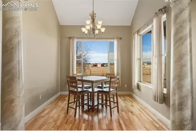 454 E Fredonia Drive, Pueblo, CO 81007 - Photo 9