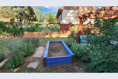 1830 Pejn Avenue, Colorado Springs, CO 80904 - Photo 41