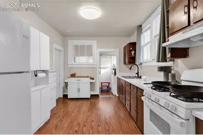 1310 Pine Street, Pueblo, CO 81004 - Photo 9