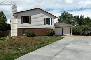2385 Heathercrest Dr, Colorado Springs, CO 80915 - Photo 1