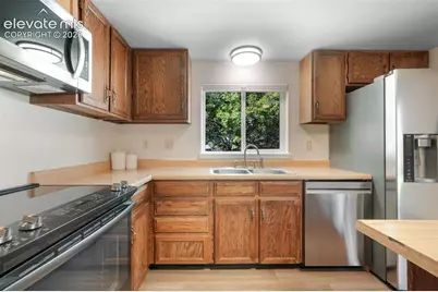 380 Winter Park Lane, Colorado Springs, CO 80919 - Photo 17