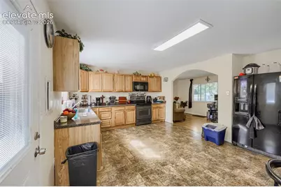 1133 Livingston Avenue, Colorado Springs, CO 80906 - Photo 9