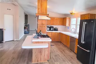 3365 Mockingbird Ln, Colorado Springs, CO 80929 - Photo 15