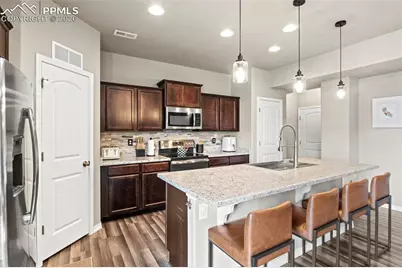 10888 Traders Parkway, Fountain, CO 80817 - Photo 13