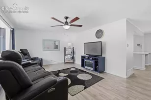 209 Fairmont St, Colorado Springs, CO 80910 - Photo 3