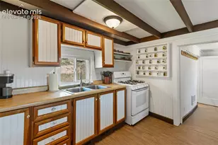 185 Canyon Dr, Florissant, CO 80816 - Photo 13