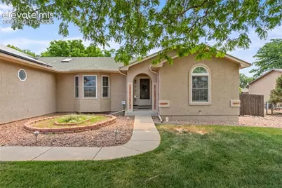 156 S Golfwood Drive, Pueblo, CO 81007 - Photo 9