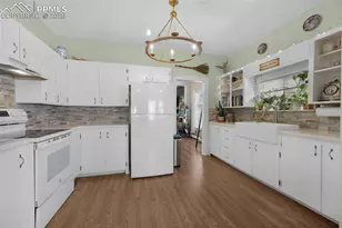 821 Barr Ave, Canon City, CO 81212 - Photo 11