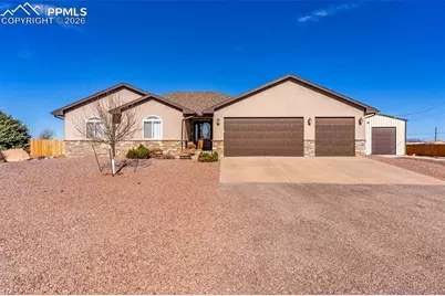 915 N Matt Drive, Pueblo, CO 81007 - Photo 3