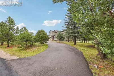 18555 Knollwood Boulevard, Monument, CO 80132 - Photo 3