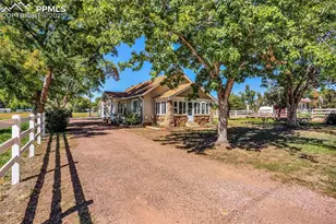 401 Dozier Ave, Canon City, CO 81212 - Photo 3