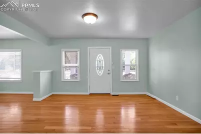 401 Dozier Avenue, Canon City, CO 81212 - Photo 9