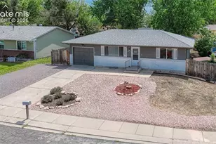 3819 Pearl Dr, Colorado Springs, CO 80918 - Photo 3