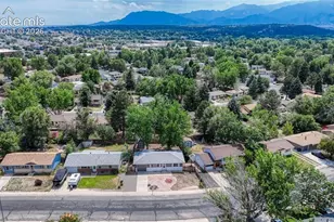 3819 Pearl Dr, Colorado Springs, CO 80918 - Photo 9