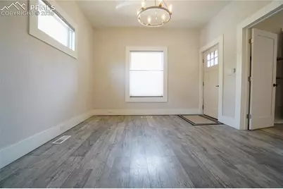 911 W Pikes Peak Avenue, Colorado Springs, CO 80905 - Photo 7