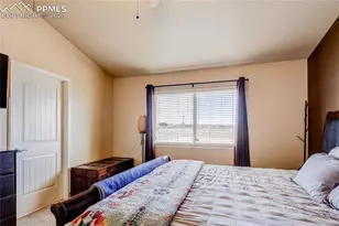 1352 N Blue Lake Ln, Pueblo, CO 81007 - Photo 27
