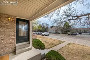 4501 S Crystal Way, Aurora, CO 80015 - Photo 5