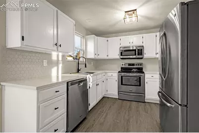 8329 Dolly Madison Drive, Colorado Springs, CO 80920 - Photo 7