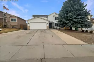 217 Corliss St, Colorado Springs, CO 80911 - Photo 1