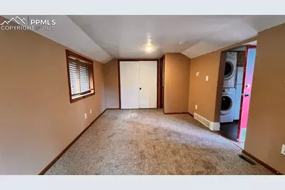 2004 Oak Way, Colorado Springs, CO 80906 - Photo 25
