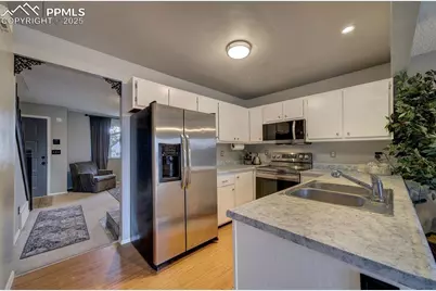 2012 Erin Loop, Colorado Springs, CO 80918 - Photo 11