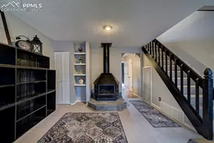 2012 Erin Loop, Colorado Springs, CO 80918 - Photo 5