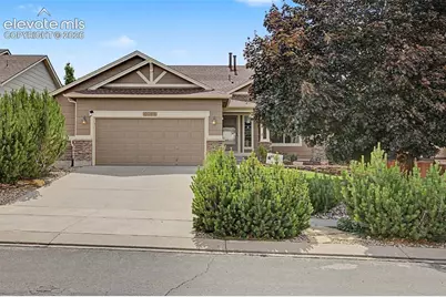 4044 Ascendant Drive, Colorado Springs, CO 80922 - Photo 3
